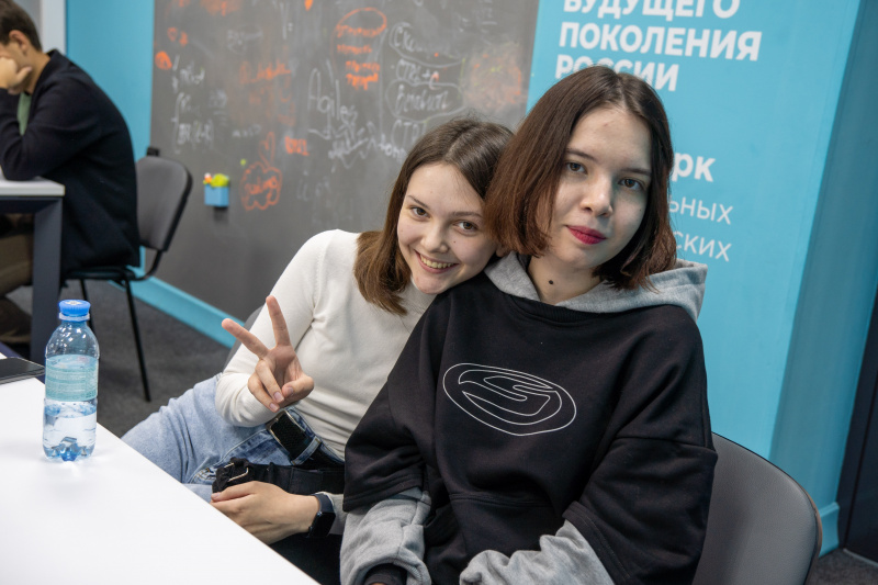 Дом научной коллаборации приглашает школьников к участию во «Фридмановской олимпиаде»