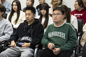 Руководство университета встретилось с иностранными студентами