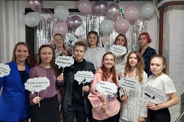 Сегодня в России отмечают День воспитателя и всех дошкольных работников